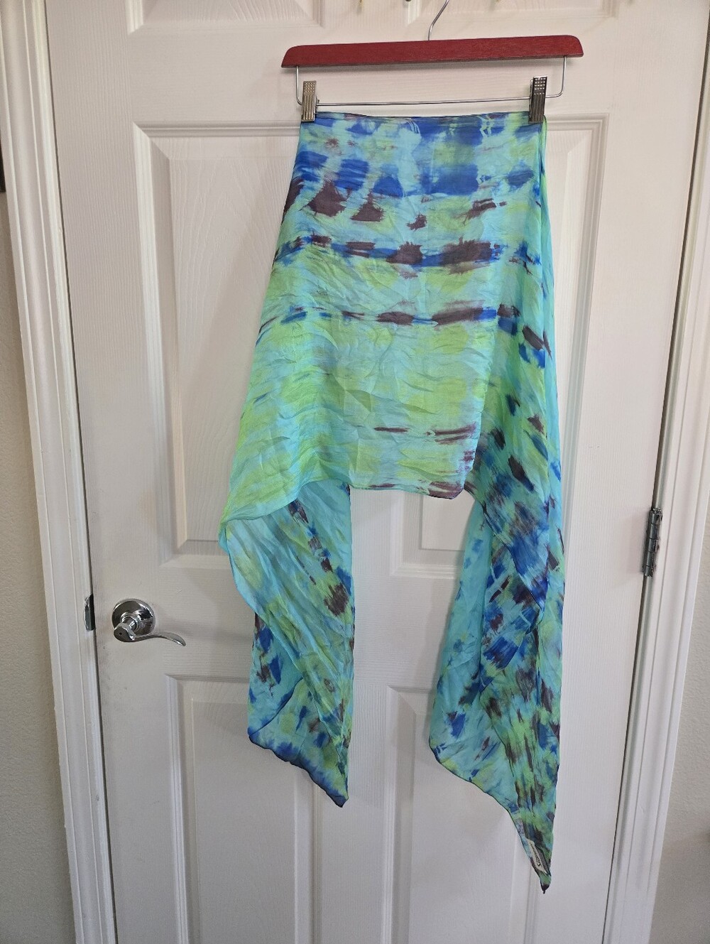 EXCLUSIVELY by SIGNALS Silk Water Color Scarf in Blue Green